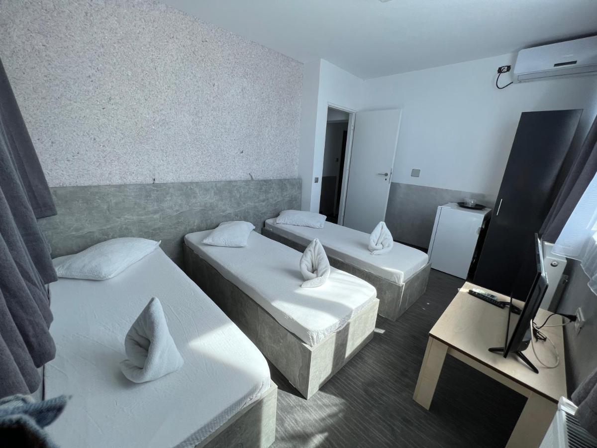 Hotel Ama World Constanţa Esterno foto